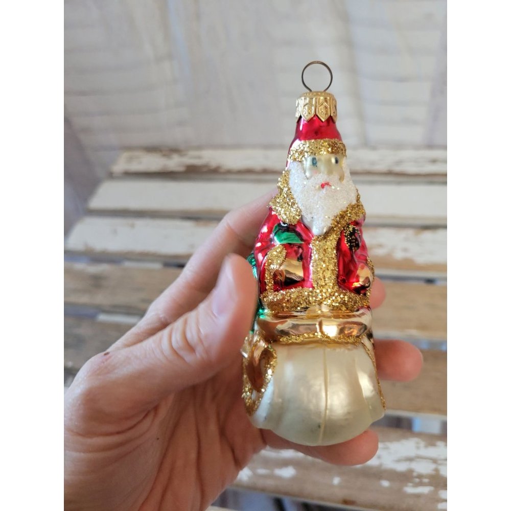 Glass Santa sleigh ornament Xmas tree holiday home decor vintage